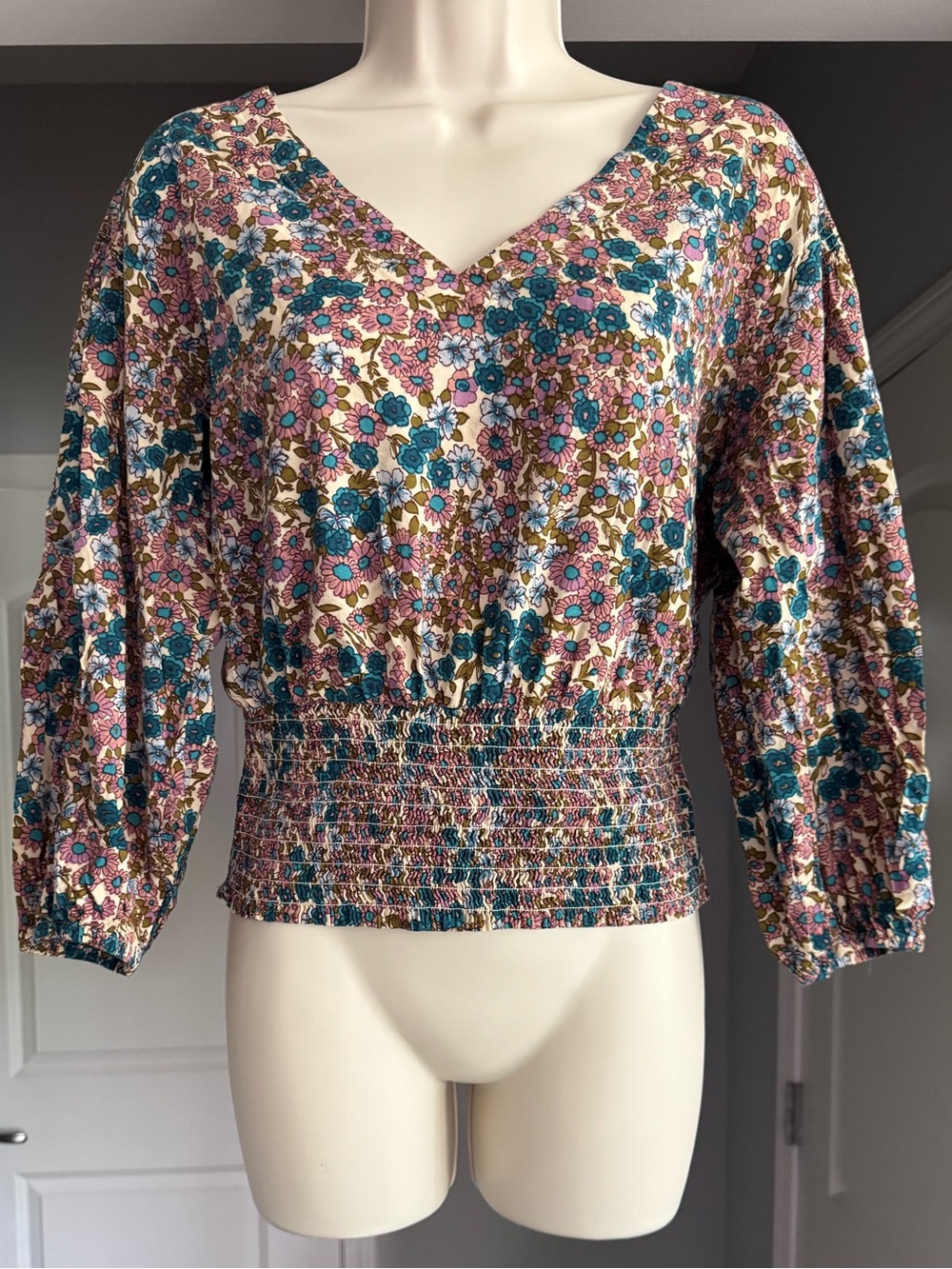 Maeve Anthropologie Floral Smocked Blouse Top Boho Balloon Sleeve Medium